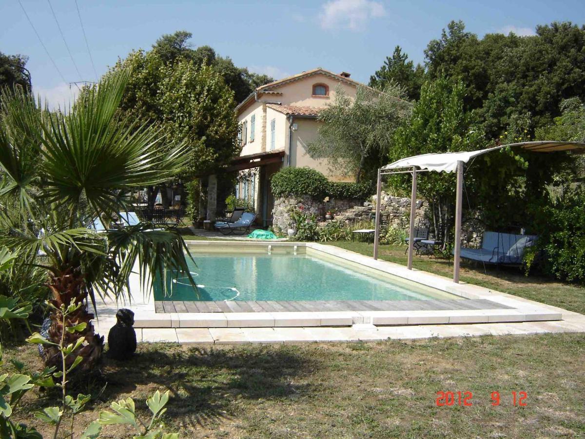 Roubies Bed & Breakfast Mons  Luaran gambar